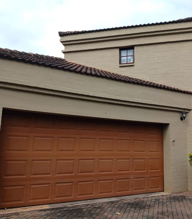 For Sale: Townhouse in White River Central with 3 beds, 2.5 baths, double garage.