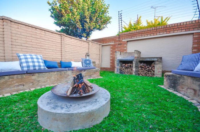 For Sale: Willow Park Manor Townhouse with garden, pool, and double garage.