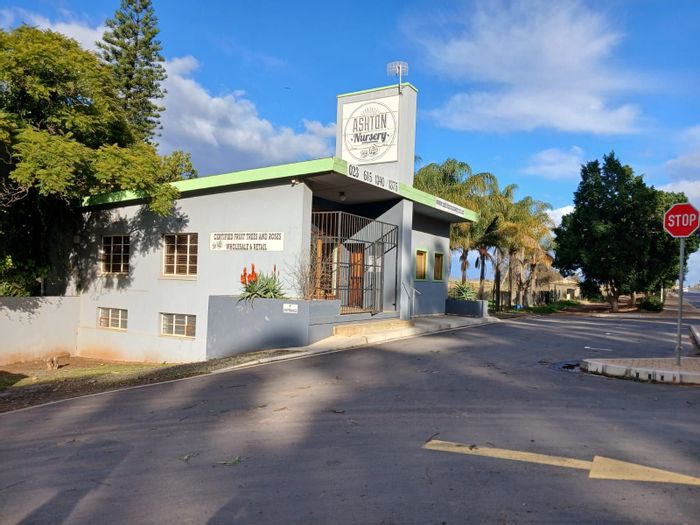 Ashton Central Commercial Property For Sale: Multi-purpose space with agricultural zoning and prime access.