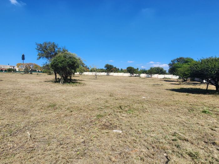 For Sale: 5409m² Vacant Land Residential in Bendor, ideal for multi-unit development.