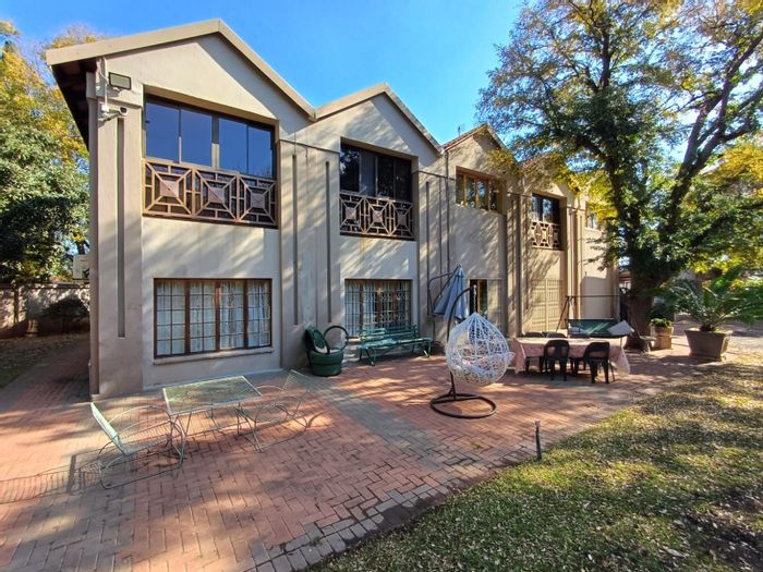 For Sale: Spacious 5-Bedroom House in Stilfontein Ext 4 with Pool and Gym.