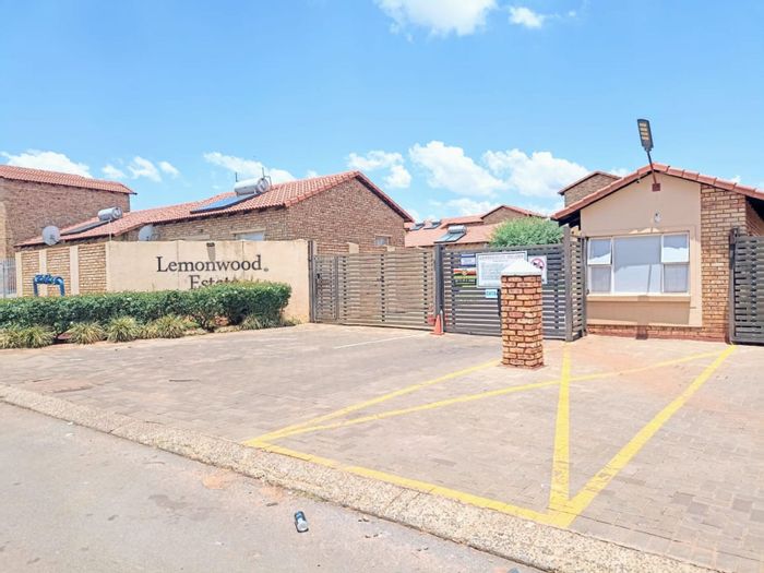 3 Bedroom House For Sale in Dawn Park with secure estate amenities.