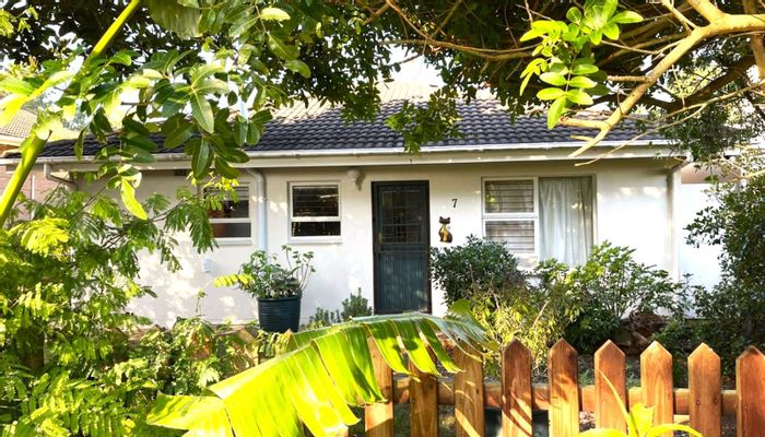 Groenvallei House For Sale: Dual living, spacious layout, garden, and unique wildlife.
