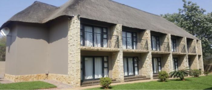 Kameeldrift East Guest House For Sale: 20 rooms, event venue, solar power.