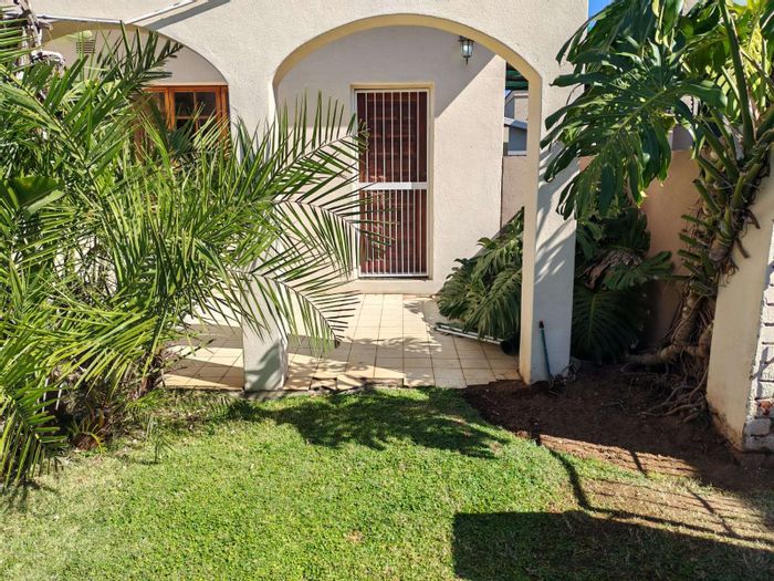 For Sale: House in Polokwane Central with 3 beds, flatlet, solar system, and security.