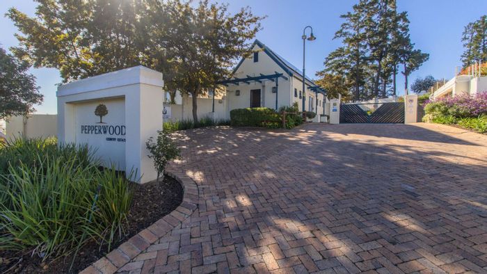 For Sale: House in Steynsrust with open-plan living, air-conditioning, and double garage.