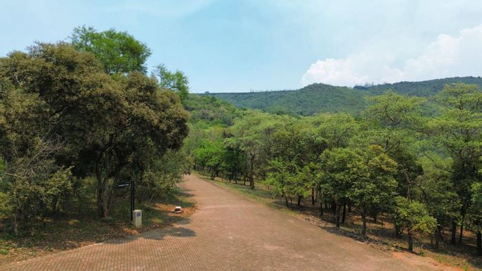 Vacant Land Residential For Sale in Hazyview Central - 6141m², nature-filled estate.