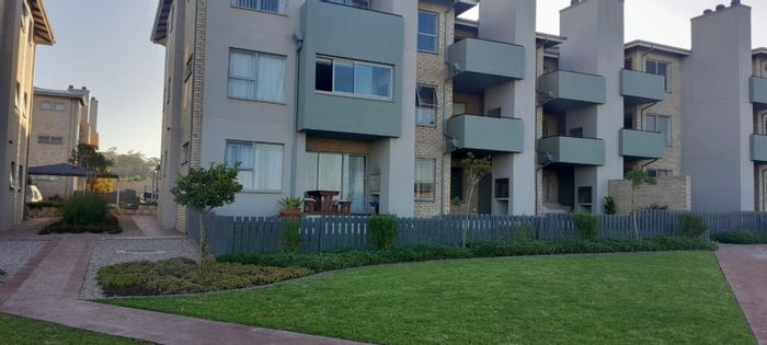 For Sale: Apartment in Hansmoeskraal AH with 2 beds, security, and gardens.