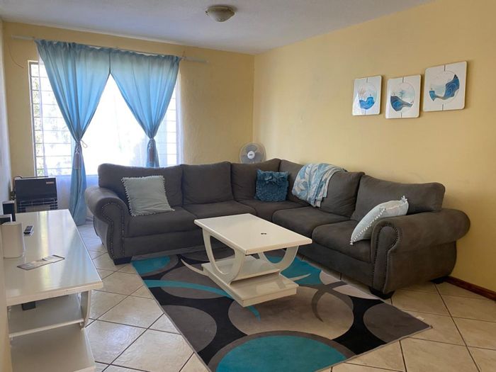 For Sale: 2-Bedroom Apartment in Primrose with Private Patio and Secure Parking.