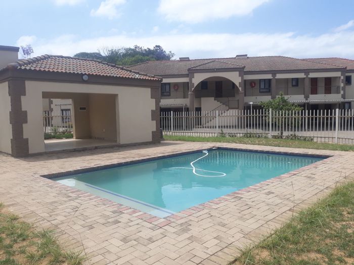 For Sale: Apartment in Stonehenge Ext 1 with pool, secure complex, and parking.