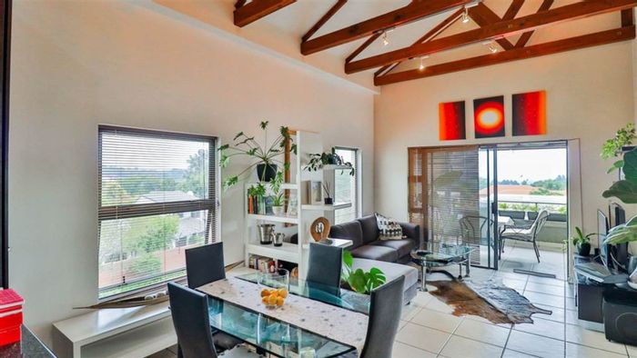 House for Sale in Mill Hill: 2 Bedrooms, parking, clubhouse, pool, gym amenities.