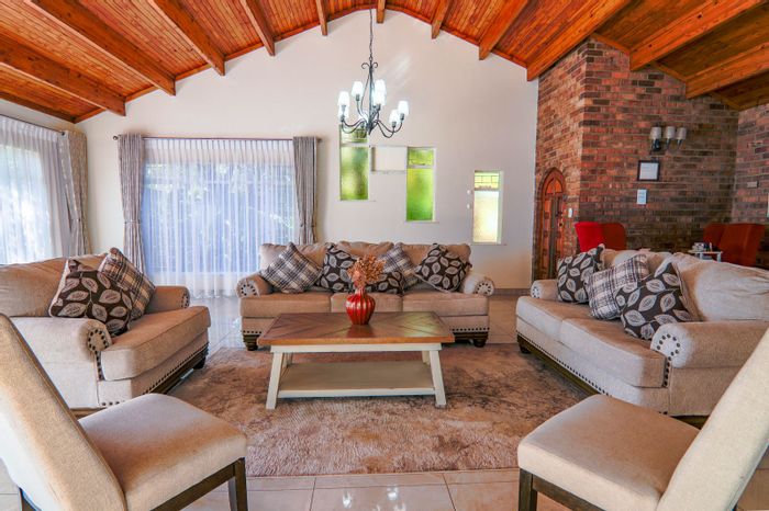 For Sale: Wierda Park House with pool, garden, staff quarters, and security features.