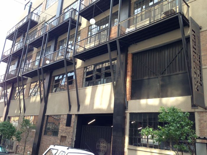 First Floor Apartment for Sale in Maboneng, High Rental Income Potential!