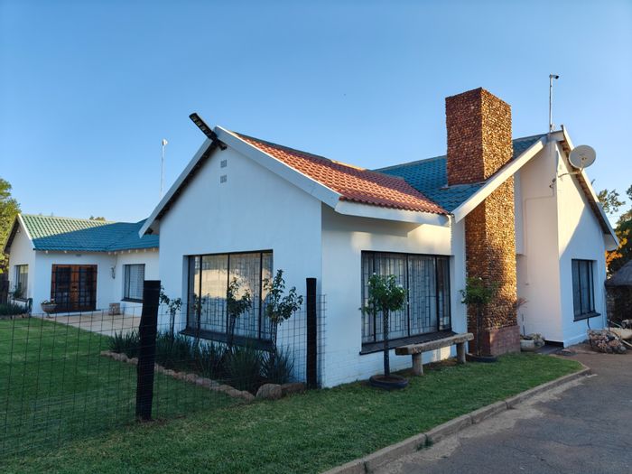 Property #ENT0222061, Small Holding for sale in Potchefstroom Rural