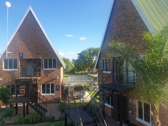 For Sale: Guest House in Doornbult AH with student accommodation, commercial zoning, and amenities.