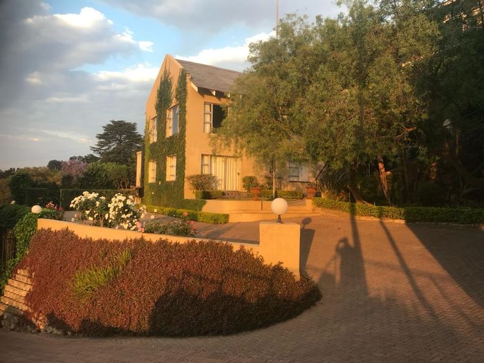 Property #ENT0227857, House for sale in Northcliff