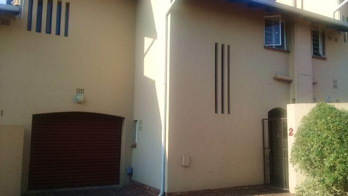 Property #ENT0232474, Townhouse sold in Malanshof