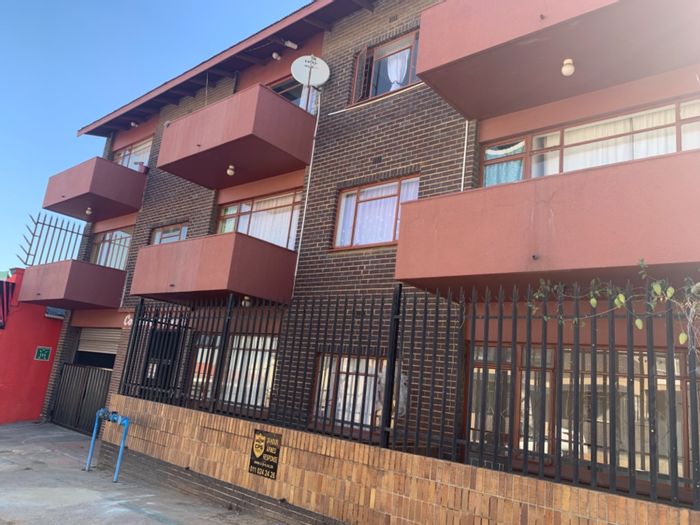 Property #ENT0233858, Apartment for sale in Alberton North