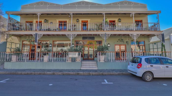 For Sale: Versatile Commercial Property in Montagu Central with Restaurant, Apartments, Pool.