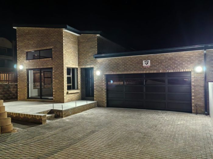 For Sale: House in Dana Bay with 3 bedrooms, braai area, and double garage.