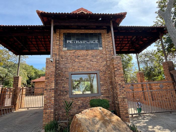 Vacant Land Residential in Hazyview Central For Sale - Ideal for custom home design.