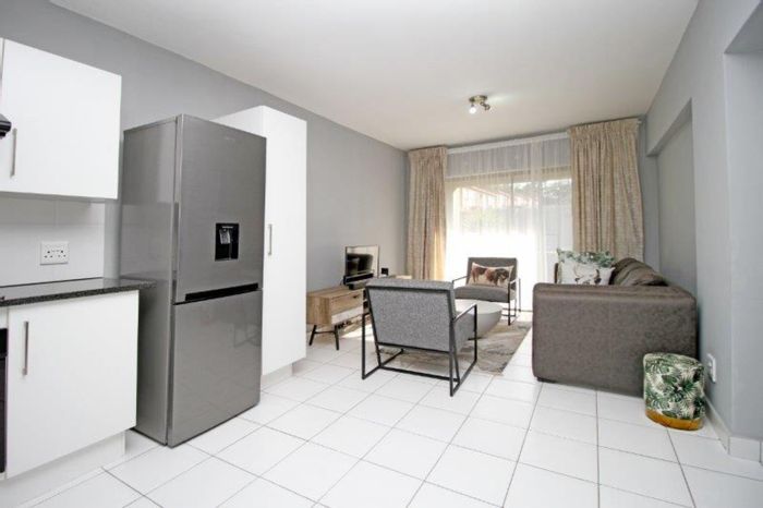 Ferndale Apartment For Sale: 2 beds, 2 baths, secure complex, close to amenities.