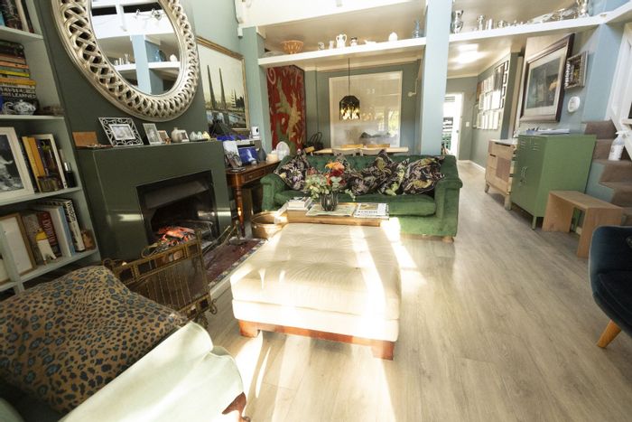 Die Boord Townhouse For Sale: 3 beds, splash pool, near amenities and schools.