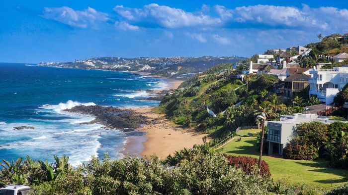 Ocean views, pool access, 3 bedrooms, garage - Apartment To Rent in Sheffield Beach.
