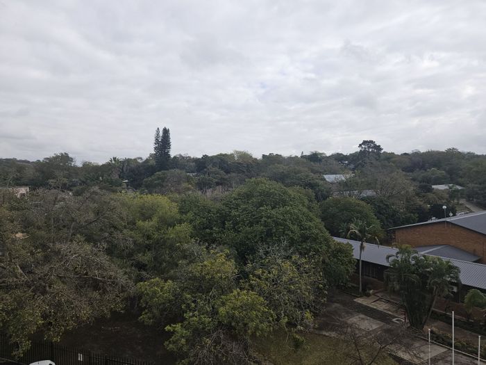 For Sale: Apartment in Nelspruit Ext 5 with secure access, parking, and investment potential.