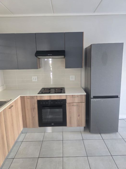2-Bedroom Apartment To Rent in Greencreek Lifestyle Estate with amenities and security features.