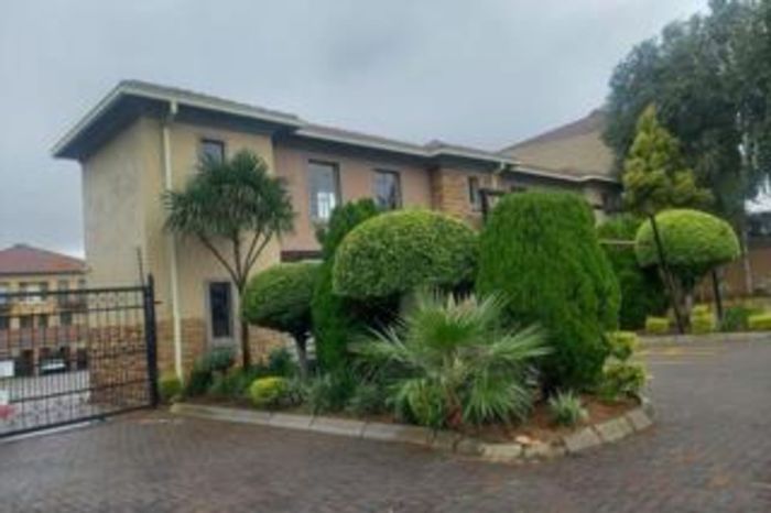 For Sale: Norkem Park Apartment with Pool, Clubhouse, and Secure Environment.