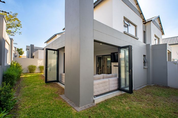 For Sale: House in Broadacres with 3 beds, double garage, and secure estate.