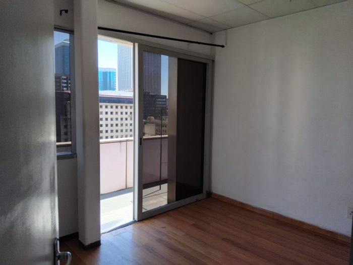 1-Bedroom Apartment in Marshalltown For Sale with 24-hour security and parking.