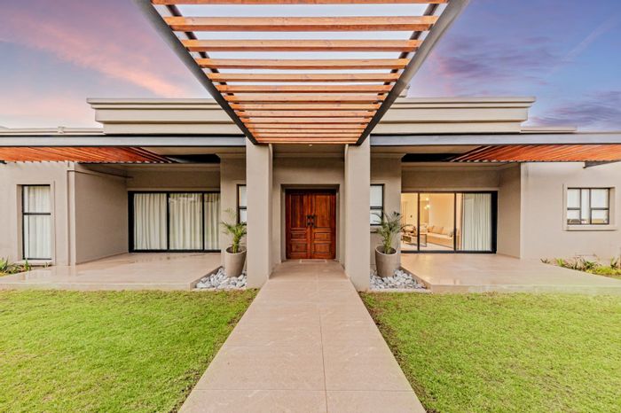 For Sale: Spacious 5-Bedroom House in Featherbrooke Estate with Inverter and Garages.