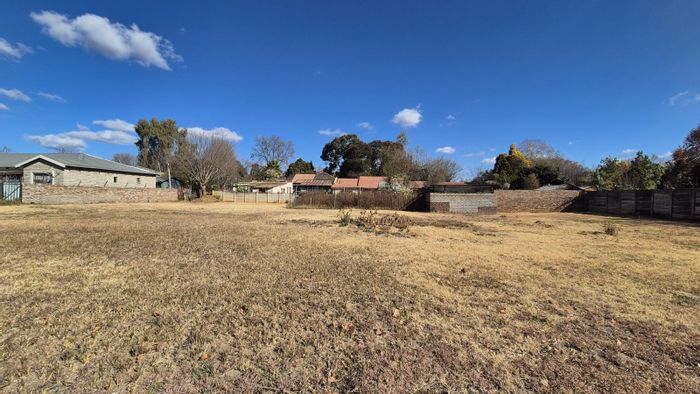 Vacant Land Residential in Lydenburg Central, 1582m² with borehole, For Sale.