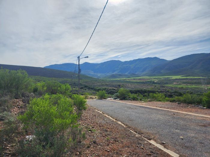 Vacant Land Residential in Ashton Central for Sale: 1348 m² with mountain views.