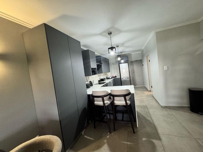 2 Bedroom Apartment To Rent in Hurlingham, features lift access and secure complex.
