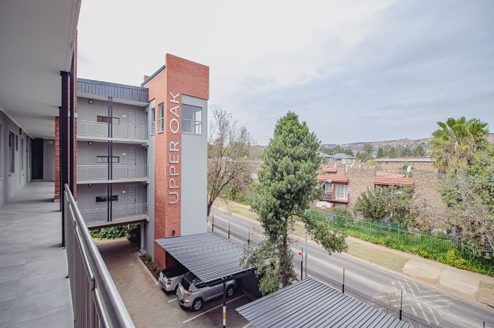 For Sale: 3-bedroom apartment in Nieuw Muckleneuk with secure parking and energy efficiency.