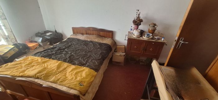 For Sale: Agricultural Holding 501 Farm with water supply, solar power, and spacious home.