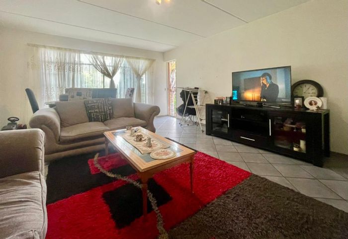 2-Bedroom Apartment with Pool Views and 24-Hour Security in Florida, For Sale.