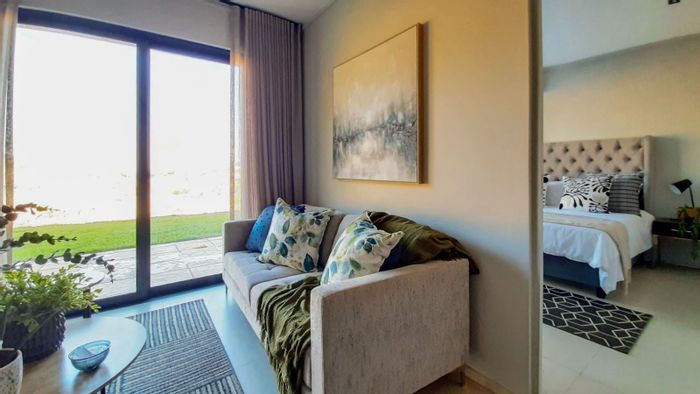 For Sale: Apartment at Zimbali Lakes Resort with clubhouse, pools, and pet-friendly policy.