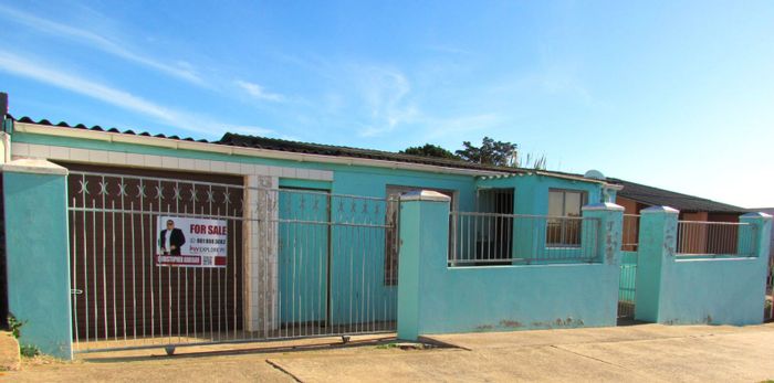 Arcadia House For Sale: 3 Bedrooms, Prayer Room, Enclosed Yard, Ample Parking.