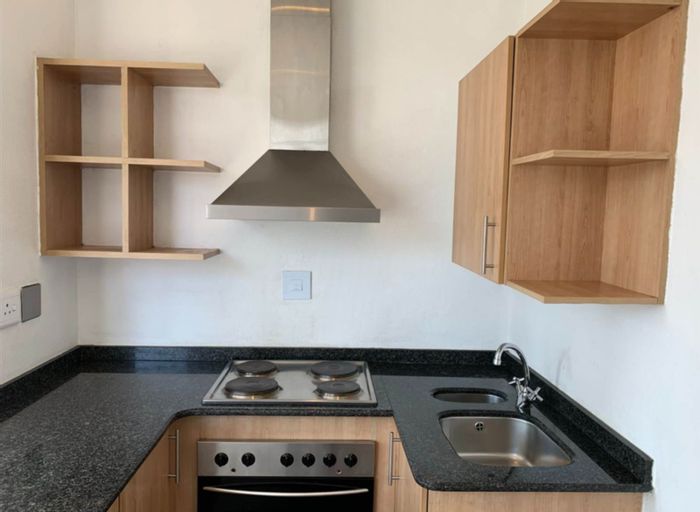 1-Bedroom Apartment in Marshalltown with 24/7 Security and Free Wi-Fi To Rent