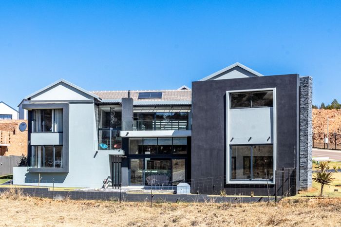 For Sale: House in The Hills Game Reserve Estate with pool, gym, and office.