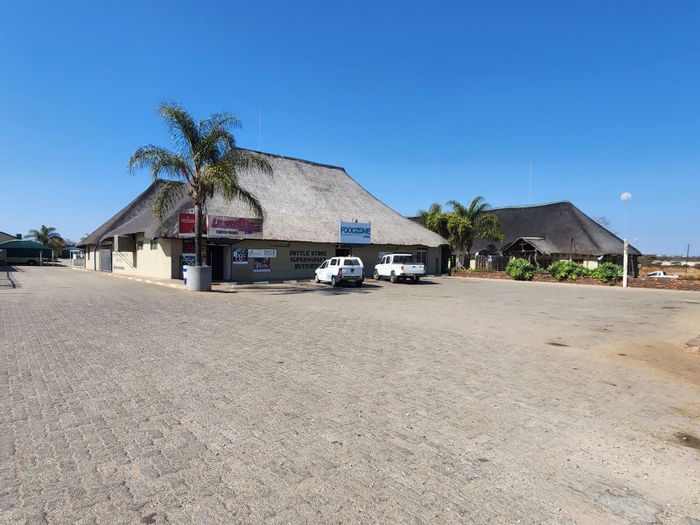 For Sale: Farm in Tweefontein AH with diverse income-generating businesses and residential options.