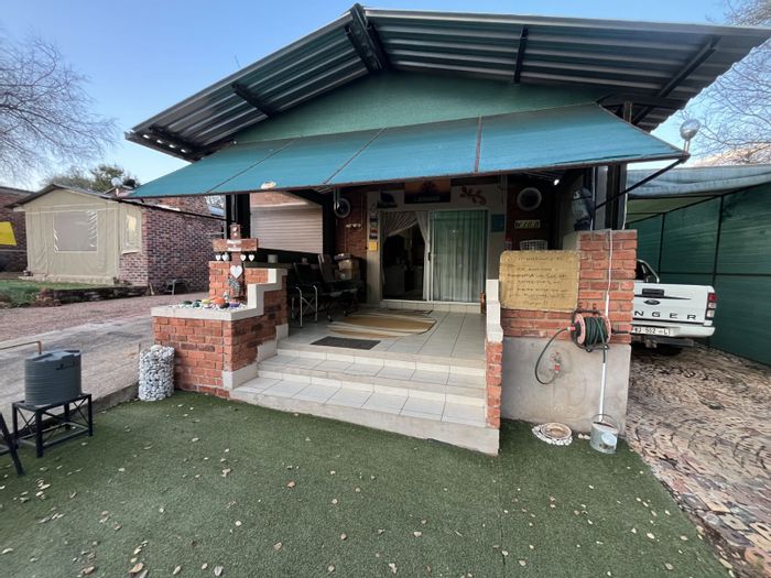 Rietfontein AH House For Sale: 2 beds, borehole, garage, nature surroundings.
