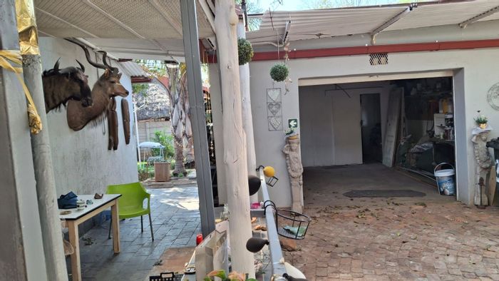 Charming 3-bedroom house in Capital Park with office, garage, and borehole. For Sale.