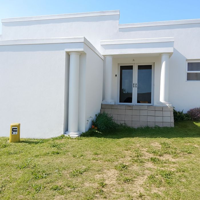 Spacious Parkside house for sale: 5 bedrooms, entertainment area, ample garage space.
