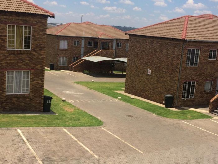 2-Bed Townhouse for Sale in Erand Gardens with pool, clubhouse, and security.
