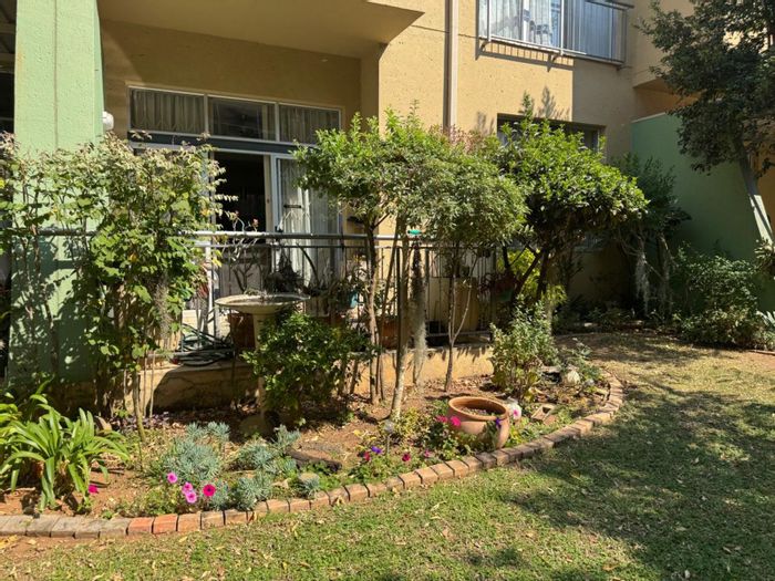 1-Bedroom Apartment in Nelspruit Ext 29, For Sale with 24-hour security amenities.